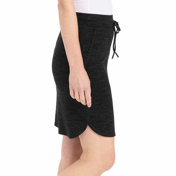 Hilary Radley Black Stretch Space Dye Skirt - Picture 3 of 9